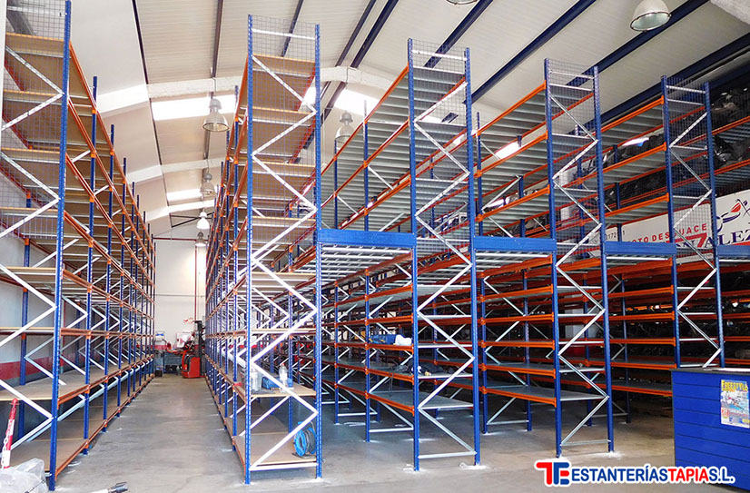 Rótulos luminosos Granada. Carteles de rótulos luminosos. Rótulos Espejo