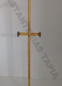 soporte madera 4 años